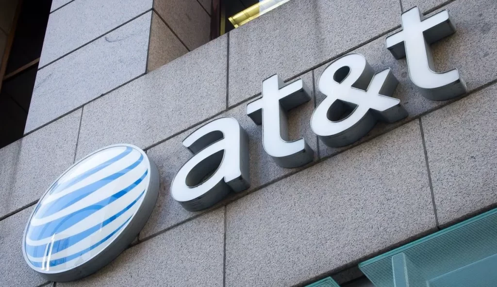 Navigating the AT&T outage