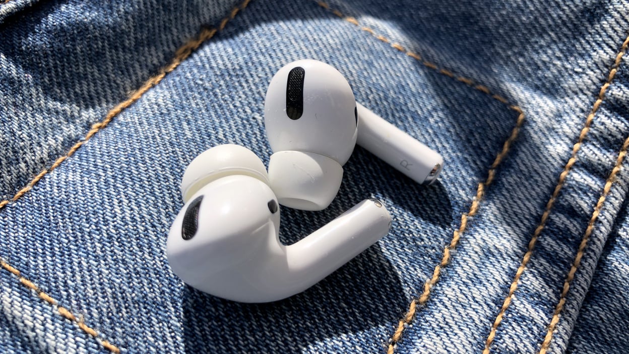 AirPods Earbuds with Charging Case