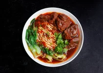 Beef Noodle Soup: Kenikmatan Kuliner yang Menghangatkan Hati