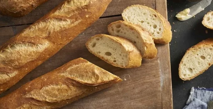 Baguette: The Quintessential French Bread and Its Timeless Appeal