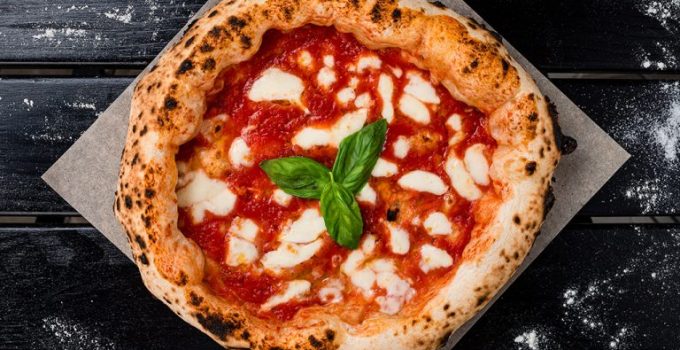 Neapolitan Pizza: Experience the Authentic, Mouthwatering Delight That Transforms Every Bite!