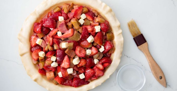 Rhubarb Pie: A Tangy Delight with a Rich History