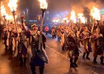 Skotlandia Festival Hogmanay: Perayaan Akhir Tahun Penuh Semangat