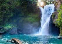 Air Terjun Tegenungan: Pesona Alami di Jantung Bali