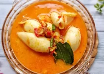 Gulai Cumi Kuah: Kelezatan Sajian Laut dalam Hidangan Berbumbu Kaya