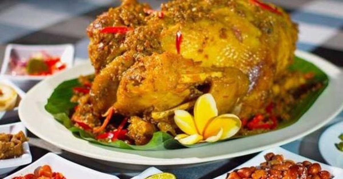 ayam-betutu-bali-kuliner-tradisional-dengan-cita-rasa 