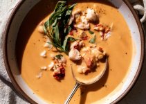 Lobster Bisque: Crafting the Classic Creamy Seafood Soup with Depth of Flavor