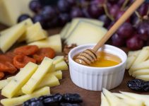 Manchego Cheese Platter: Assembling the Perfect Selection of Spanish Cheeses and Accompaniments