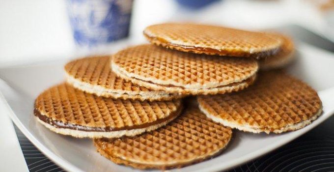 Stroopwafel Belanda: Warisan Budaya yang Membawa Rasa Karamel ke Dunia 2024